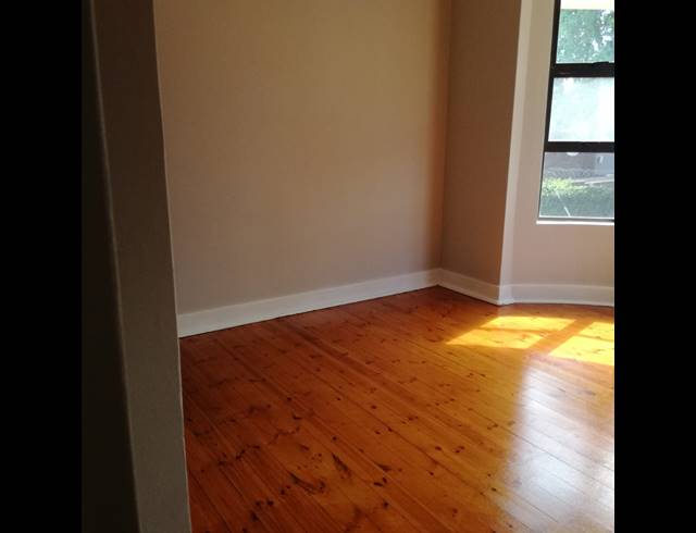 3 BEDROOM HOUSE TO LET IN ESSENWOOD